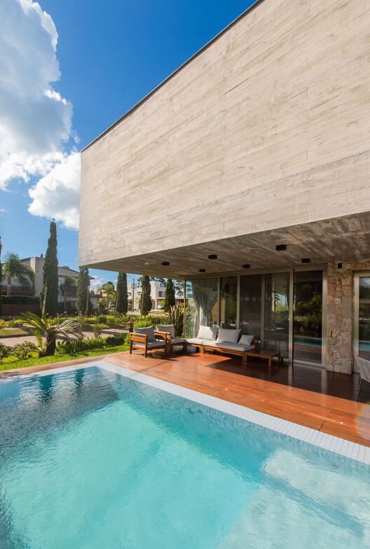 Casa Concreta / RMK Arquitetura - Imagem 16 de 31