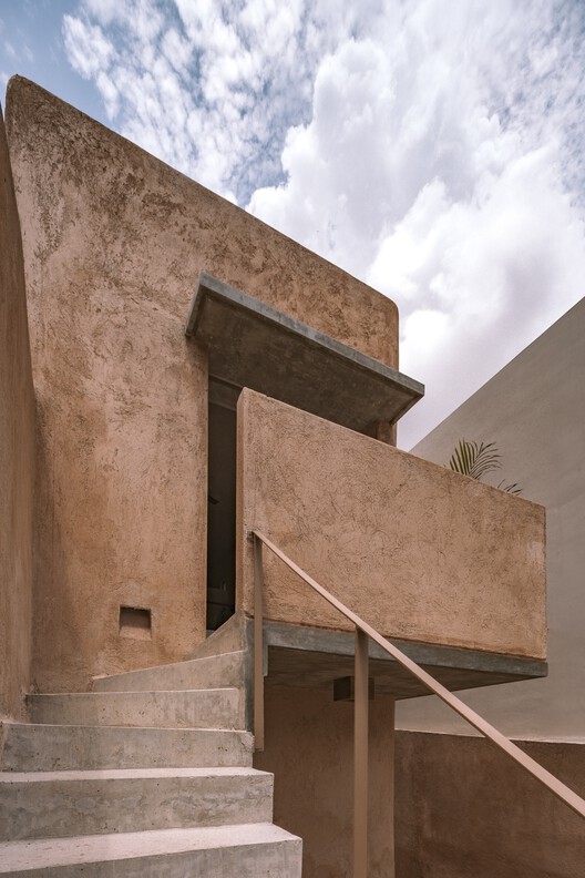 Portal 62 / MORO Taller de arquitectura + Veinte Diezz Arquitectos - Image 14 of 34