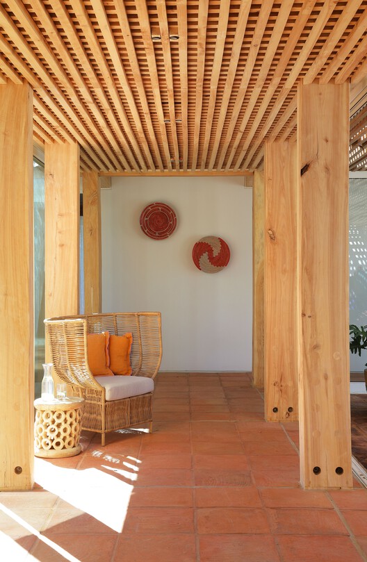 Umoya Boutique Hotel / SkreinStudios - Fotografía interior, Madera, Fijación Vigas, Pilares
