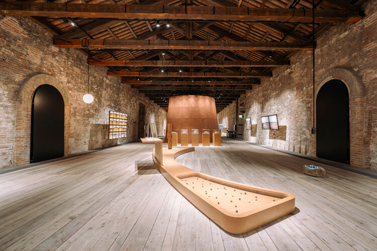 The Türkiye Pavilion Presents “Grounded” Exhibition at the 2025 Venice Architecture Biennale - Image 16 of 19