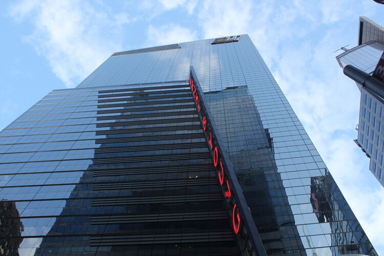 Gensler Announces Plans to Transform Times Square Office Tower into Housing in New York City - Image 2 of 7
