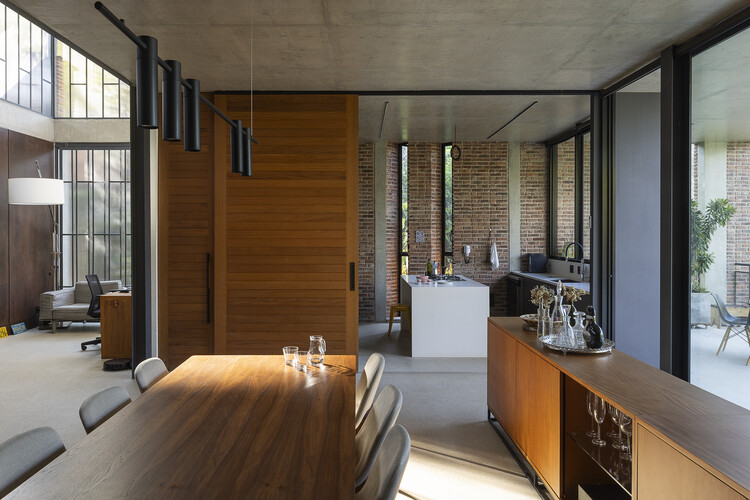 Casa AC / Arquitetos Associados - Fotografia de Interiores, Cozinha, Madeira, Mesa, Cadeira