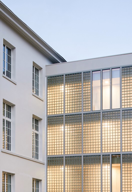 Brest Post Office Transformation / Chatillon Architectes - Exterior Photography, Glass