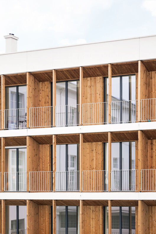 Brest Post Office Transformation / Chatillon Architectes - Interior Photography, Wood, Balcony