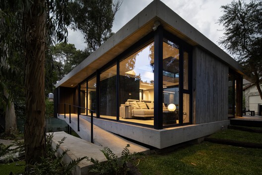 Casa Bosque / Carmona Pérez Marino - Imagen 13 de 30