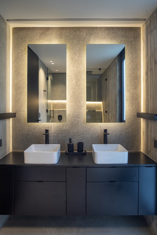 Casa Bosque / Carmona Pérez Marino - Fotografía interior, Baño, Tarjas, Encimera, Iluminación
