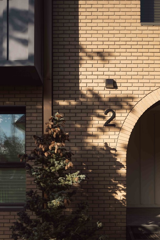 Carisbrooke Residence / DAAS – Design and Architecture Studio - Exterior Photography, Brick