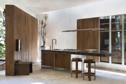 Casa Paulistana / João Panaggio Casa Paulistana / João Panaggio - Fotografia de Interiores, Cozinha, Madeira, Bancada
