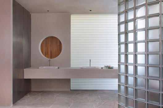 Casa Paulistana / João Panaggio Casa Paulistana / João Panaggio - Fotografia de Interiores, Banheiro, Iluminação, Vidro