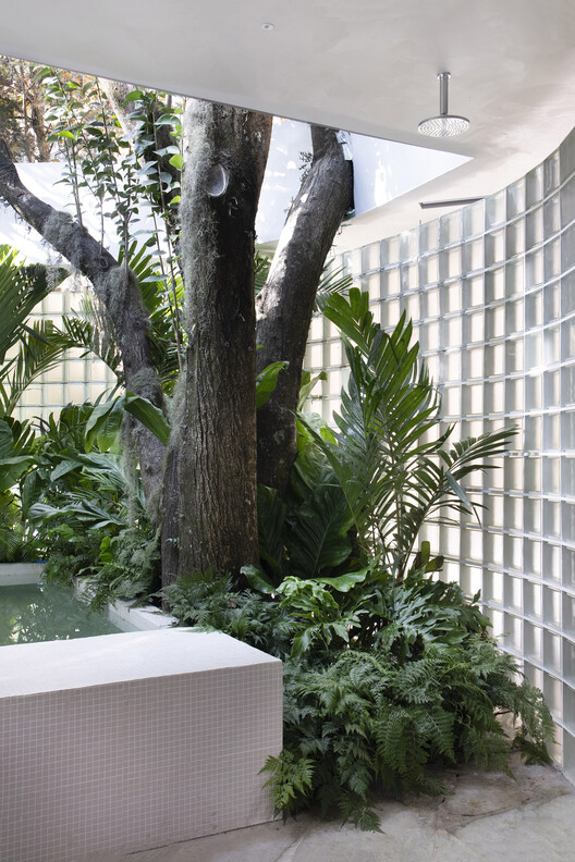 Casa Paulistana / João Panaggio - Fotografia de Exterior