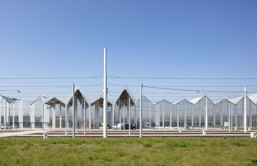 Maintenance and Storage Center T9 Tramway / Ferrier Marchetti Studio - Image 2 of 27