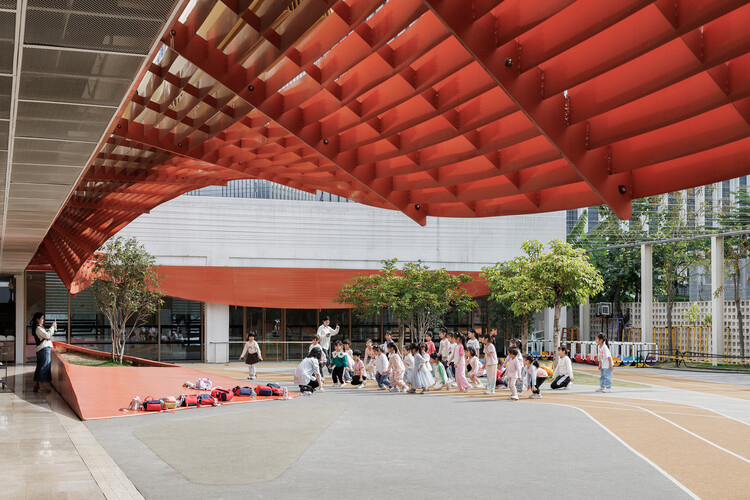 Escola Infantil Afiliada à Universidade de Shenzhen / SUIADR SML Design Studio - Fotografia de Interiores