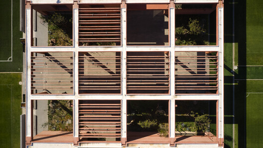 Academia Atlas / Sordo Madaleno Arquitectos - Imagen 18 de 37