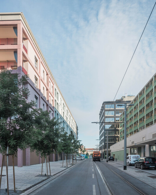 Smart City Graz Square / Gangoly & Kristiner Architekten Smart City Graz Square / Gangoly & Kristiner Architekten - Exterior Photography