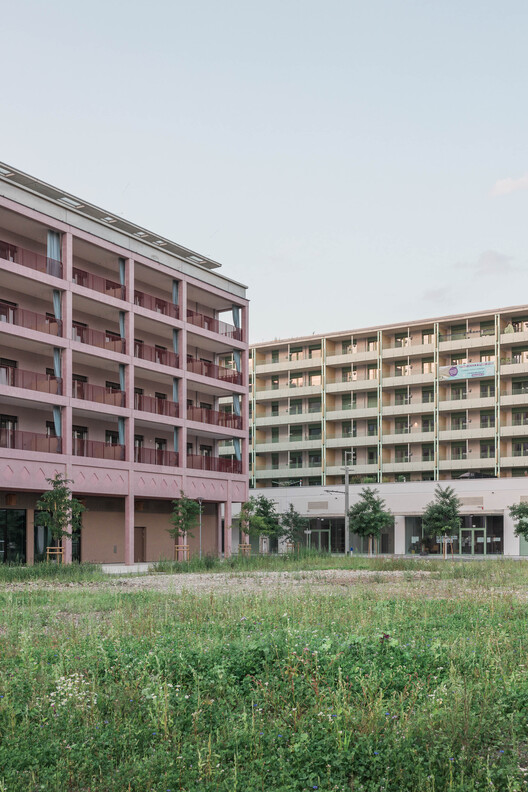 Smart City Graz Square / Gangoly & Kristiner Architekten Smart City Graz Square / Gangoly & Kristiner Architekten - Exterior Photography