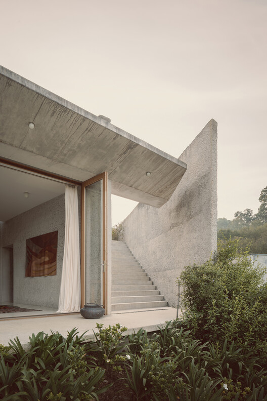 Casa Entre dos Ríos / Taller 3000 - Imagen 2 de 33