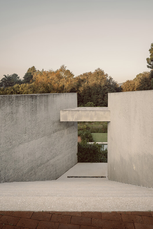 Casa Entre dos Ríos / Taller 3000 - Imagen 9 de 33