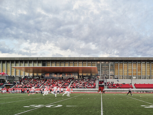 SFU Stadium / Perkins&Will - Exterior Photography