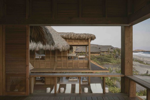 Casa de Mayo / Massív Studio - Imagem 11 de 13