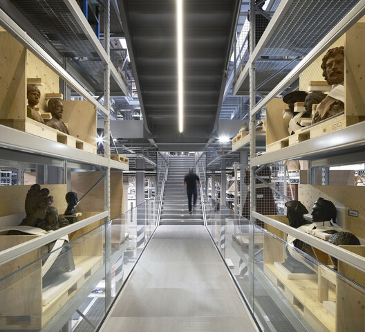 Diller Scofidio + Renfro Completes V&A East Storehouse in Queen Elizabeth Olympic Park - Image 14 of 19