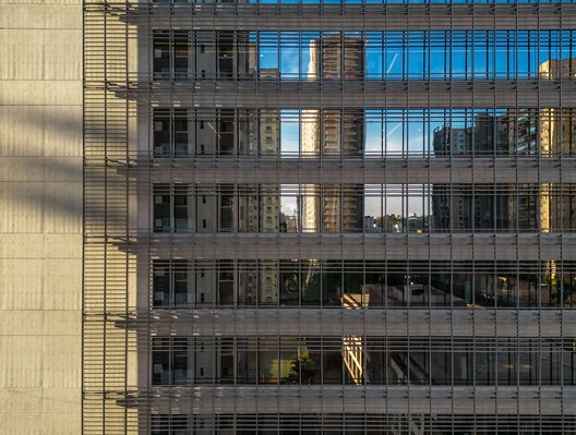 Nova Sede Administrativa e Laboratórios Centrais do Grupo Fleury / Dal Pian Arquitetos - Fotografia de Exterior, Vidro