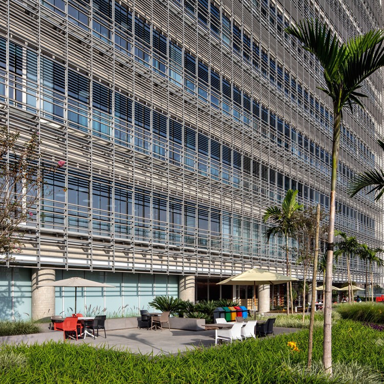 Nova Sede Administrativa e Laboratórios Centrais do Grupo Fleury / Dal Pian Arquitetos - Fotografia de Exterior