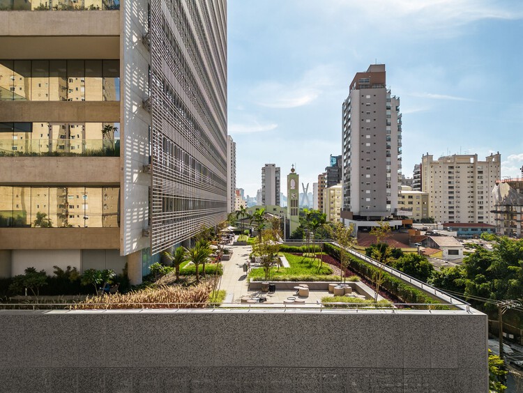 Nova Sede Administrativa e Laboratórios Centrais do Grupo Fleury / Dal Pian Arquitetos - Fotografia de Exterior