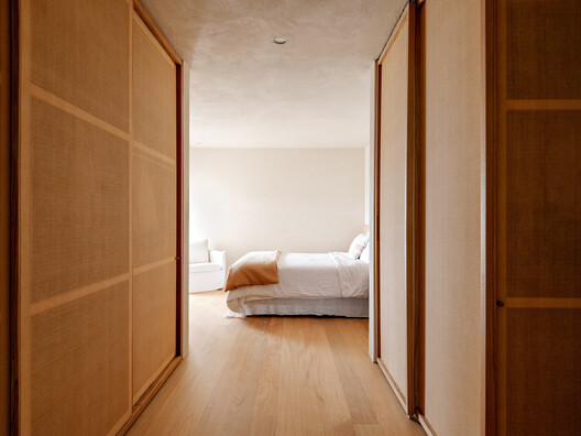 Apartamento Havaí  / Lucas Jimeno Dualde - Fotografia de Interiores, Dormitório, Madeira