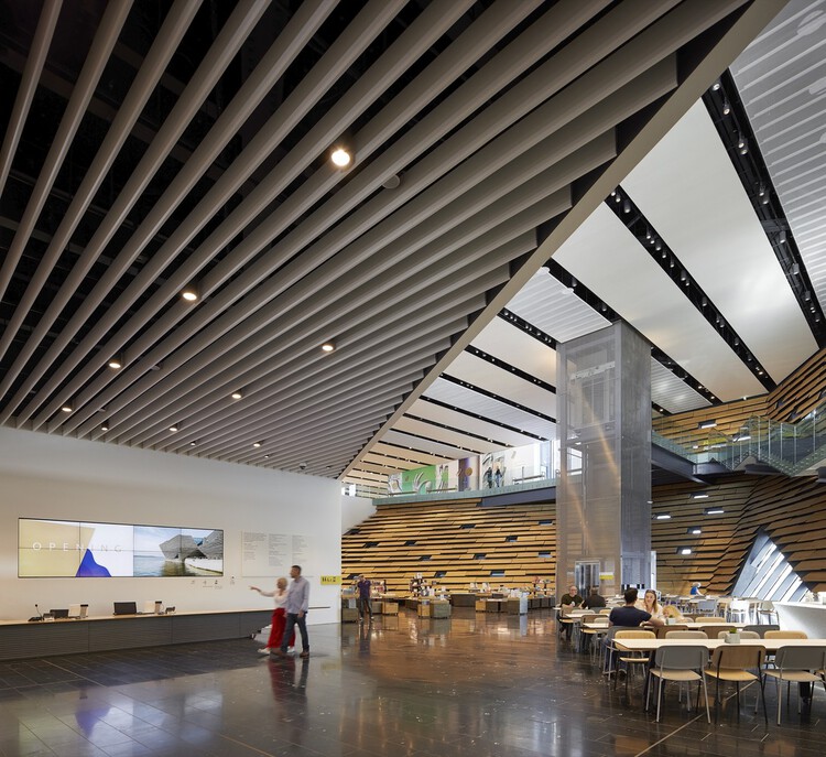 Cafeterías en museos y galerías: 10 ejemplos que enriquecen la experiencia cultural - Imagen 15 de 20