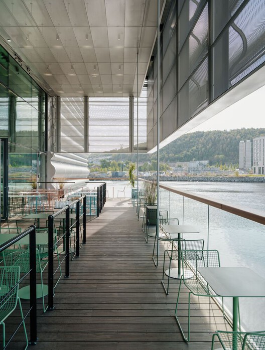 Cafeterías en museos y galerías: 10 ejemplos que enriquecen la experiencia cultural - Imagen 8 de 20