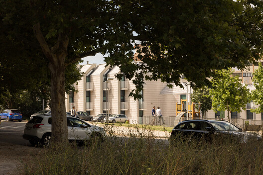 Studentville Housing / ÔCO + andre kong studio - Exterior Photography