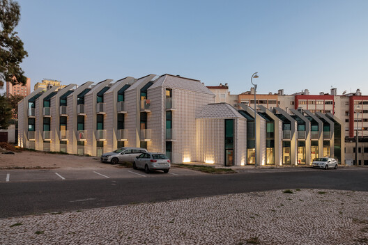Studentville Housing / ÔCO + andre kong studio - Exterior Photography