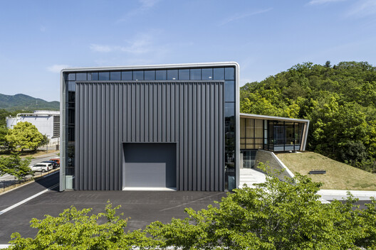 E-Isolations Testing and Research Facility / TAISEI DESIGN Planners Architects & Engineers - Image 6 of 42
