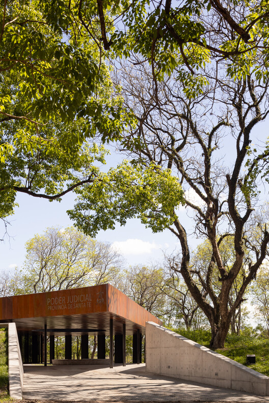 Morgue Judicial para la ciudad de Vera / Oficina de Arquitectura del Poder Judicial Santa Fe - Imagen 25 de 75
