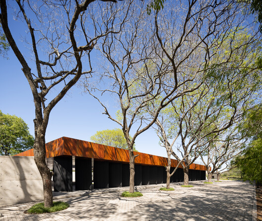 Morgue Judicial para la ciudad de Vera / Oficina de Arquitectura del Poder Judicial Santa Fe - Fotografía exterior, Concreto