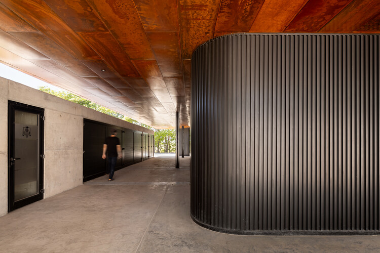 Morgue Judicial para la ciudad de Vera / Oficina de Arquitectura del Poder Judicial Santa Fe - Fotografía interior, Concreto