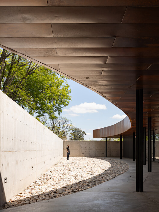 Morgue Judicial para la ciudad de Vera / Oficina de Arquitectura del Poder Judicial Santa Fe - Fotografía interior, Concreto