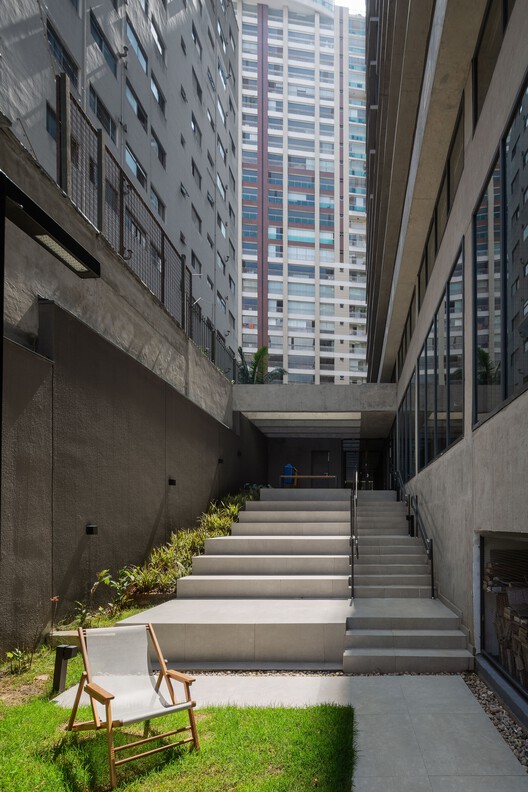 Edifício Frei Caneca / UNA MUNIZVIEGAS - Imagem 2 de 27