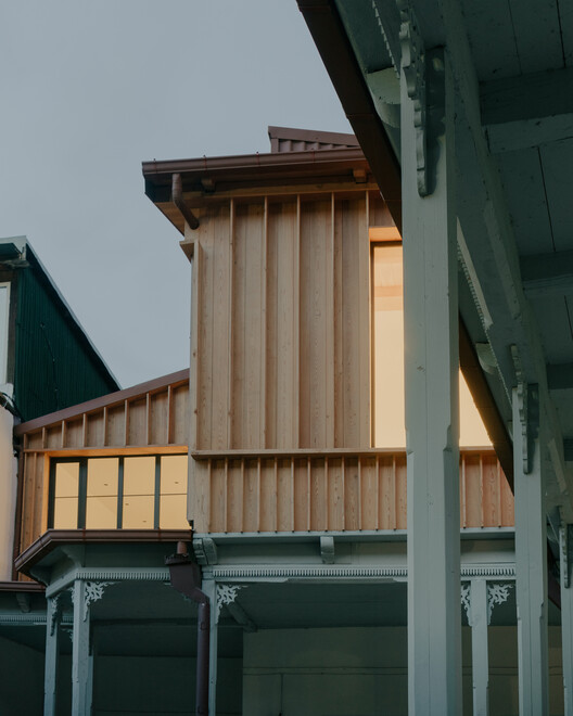 Birdsnest House / TIMM - Exterior Photography, Wood, Balcony