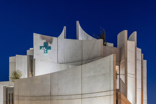 Vet Hospital Tirana / Davide Macullo Architects - Exterior Photography, Concrete