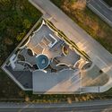 地拉那兽医医院 / Davide Macullo Architects - 动物健康设施
