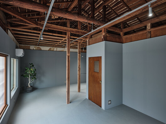 Ōimachi House / ROOVICE - Interior Photography, Beam