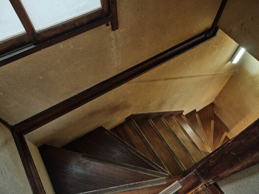 Ōimachi House / ROOVICE - Interior Photography, Wood, Stairs, Handrail