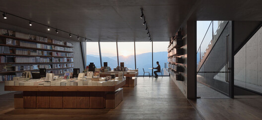 Spaces for Browsing: Balancing Commerce and Community in the Design of Bookstores - Image 9 of 35