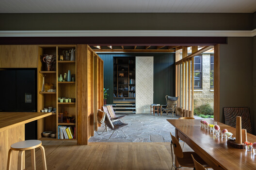 Zulaikha Laurence Tree Change House / Studio ZAWA - Interior Photography, Wood, Table, Chair