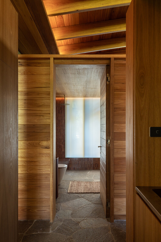 Zulaikha Laurence Tree Change House / Studio ZAWA - Image 12 of 17