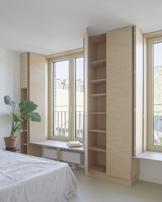 Myrha Public Housing / FUSO atelier  - Interior Photography, Bedroom, Wood, Shelving, Glass, Closet