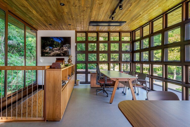 Escritório Associação Barreiros / Dall'Ovo Magalhães Arquitetura - Fotografia de Interiores, Madeira, Cadeira