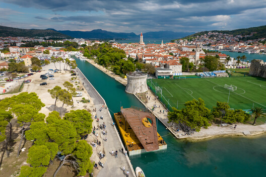 Puente sobre Foša/ Prostorne taktike - Imagen 25 de 34