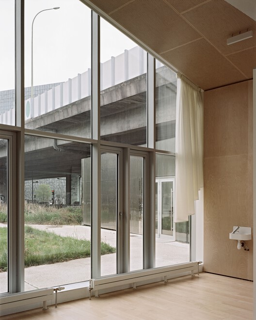Place Pouchet Social and Cultural Center / MCBAD architecture & urban design - Image 11 of 16